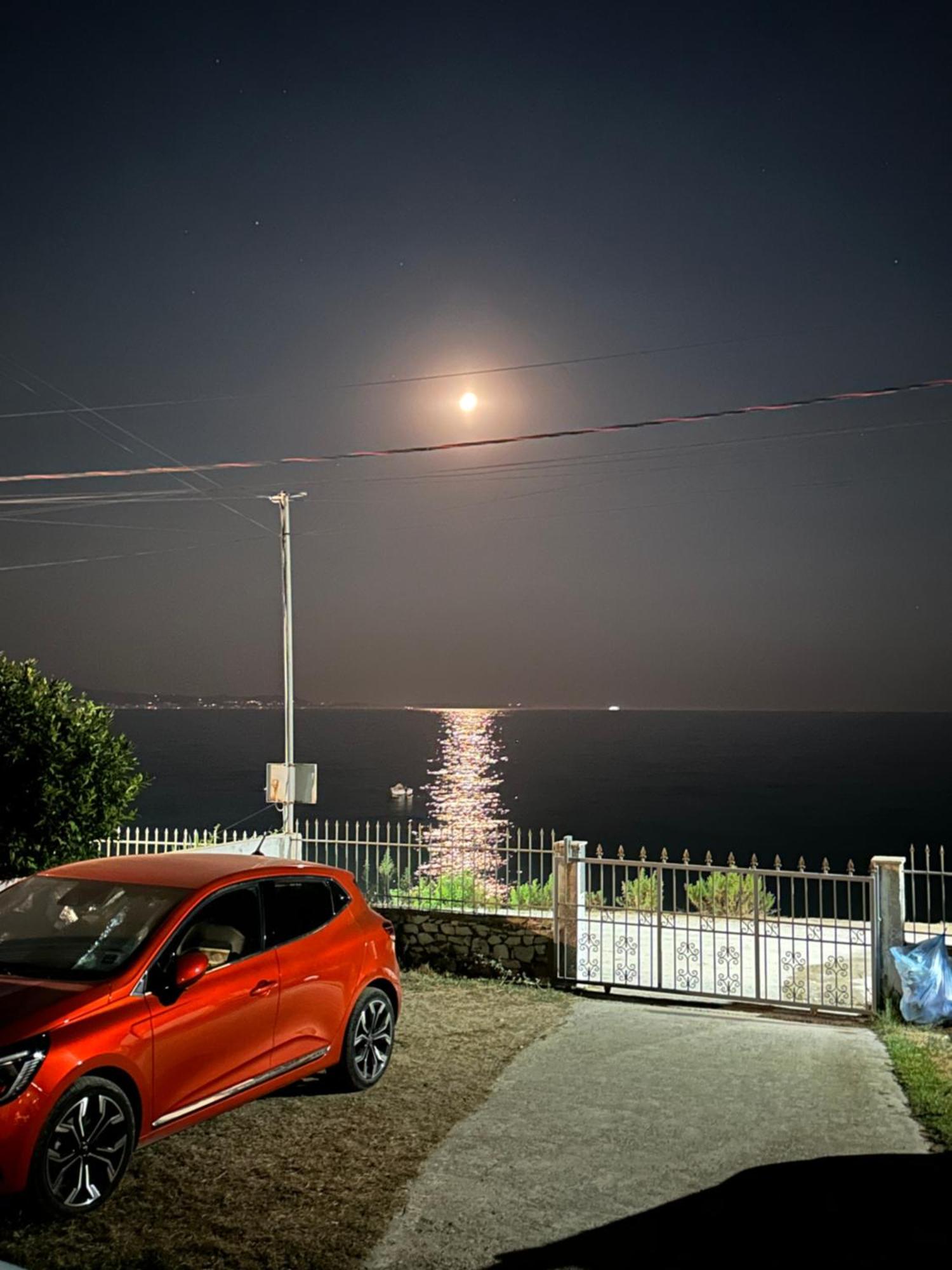 Vila Gusti Borsh Buitenkant foto