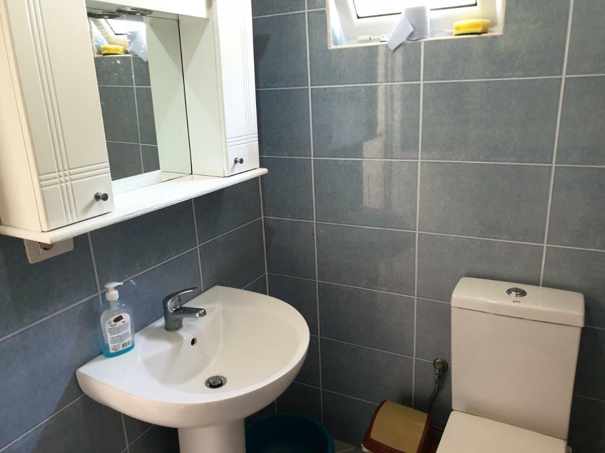 Vila Gusti Borsh Buitenkant foto